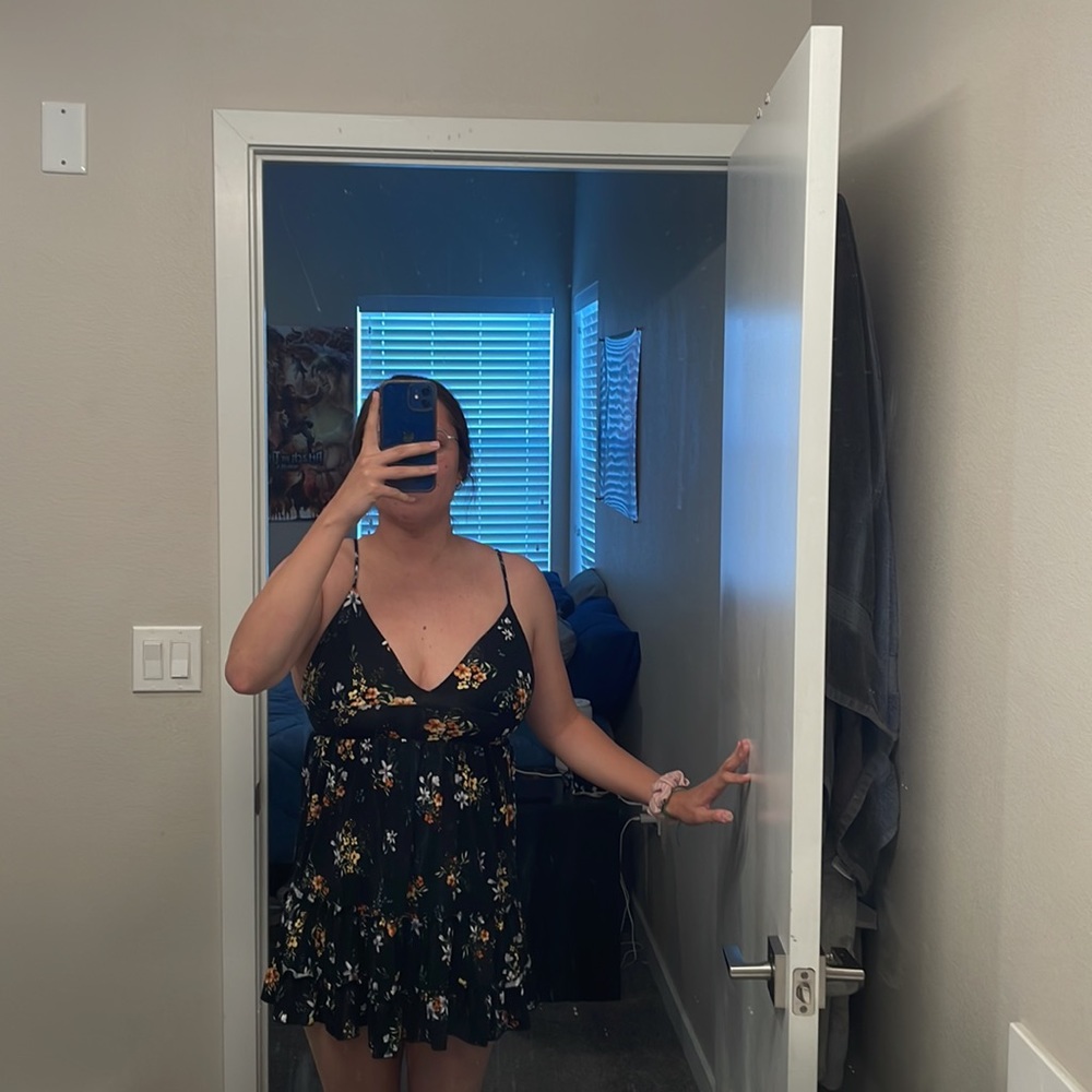 Windsor (NWT) Medium Summer Dress